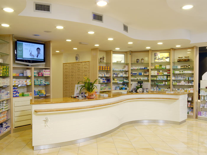 Dott. luciani afk arredamenti per farmacie e parafarmacie Arredo farmacie kohl